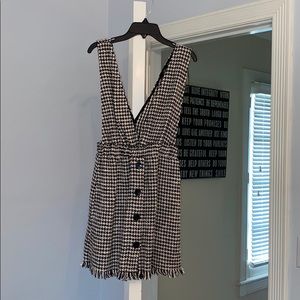 Black and cream knit EU Zara dress